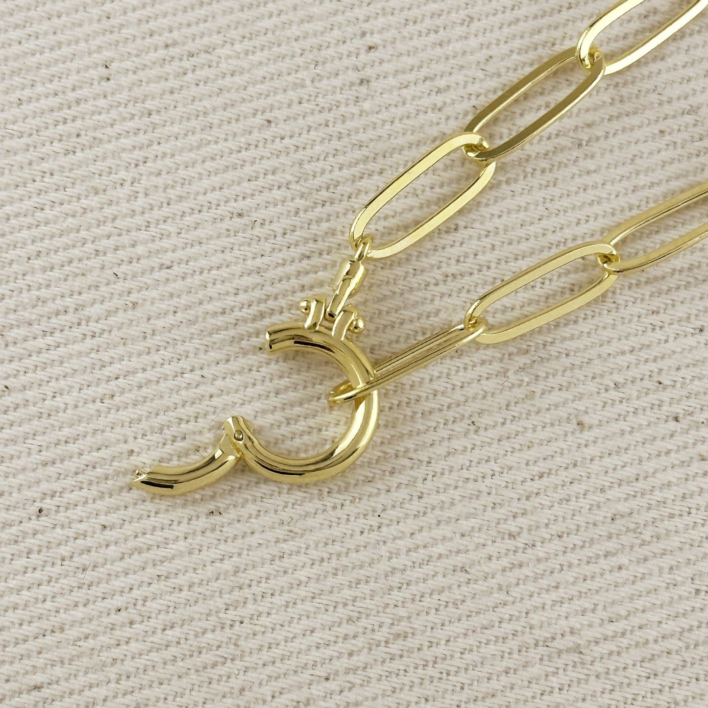 Paperclip Chain With Round Clicker Clasp Bracelet