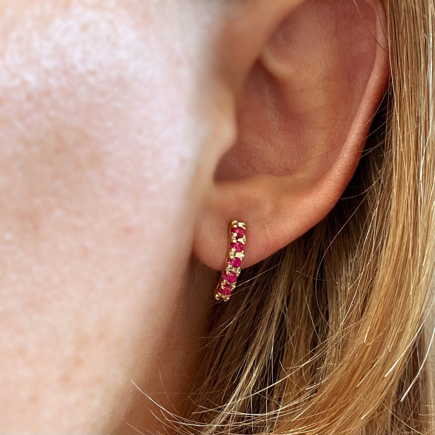 Curved Bar Fuchsia Crystal Stud Earrings